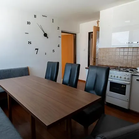 Appartement Apartmanovy Dom Adriana